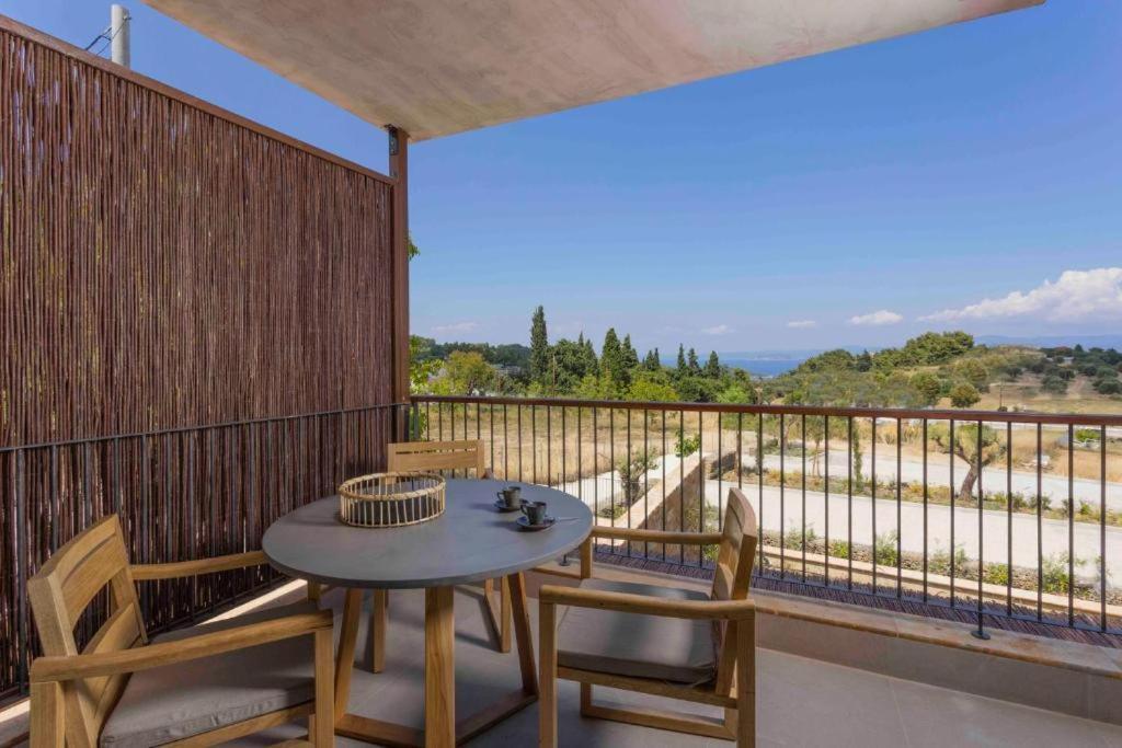 Pnoes Luxury Suites Paliouri Dış mekan fotoğraf